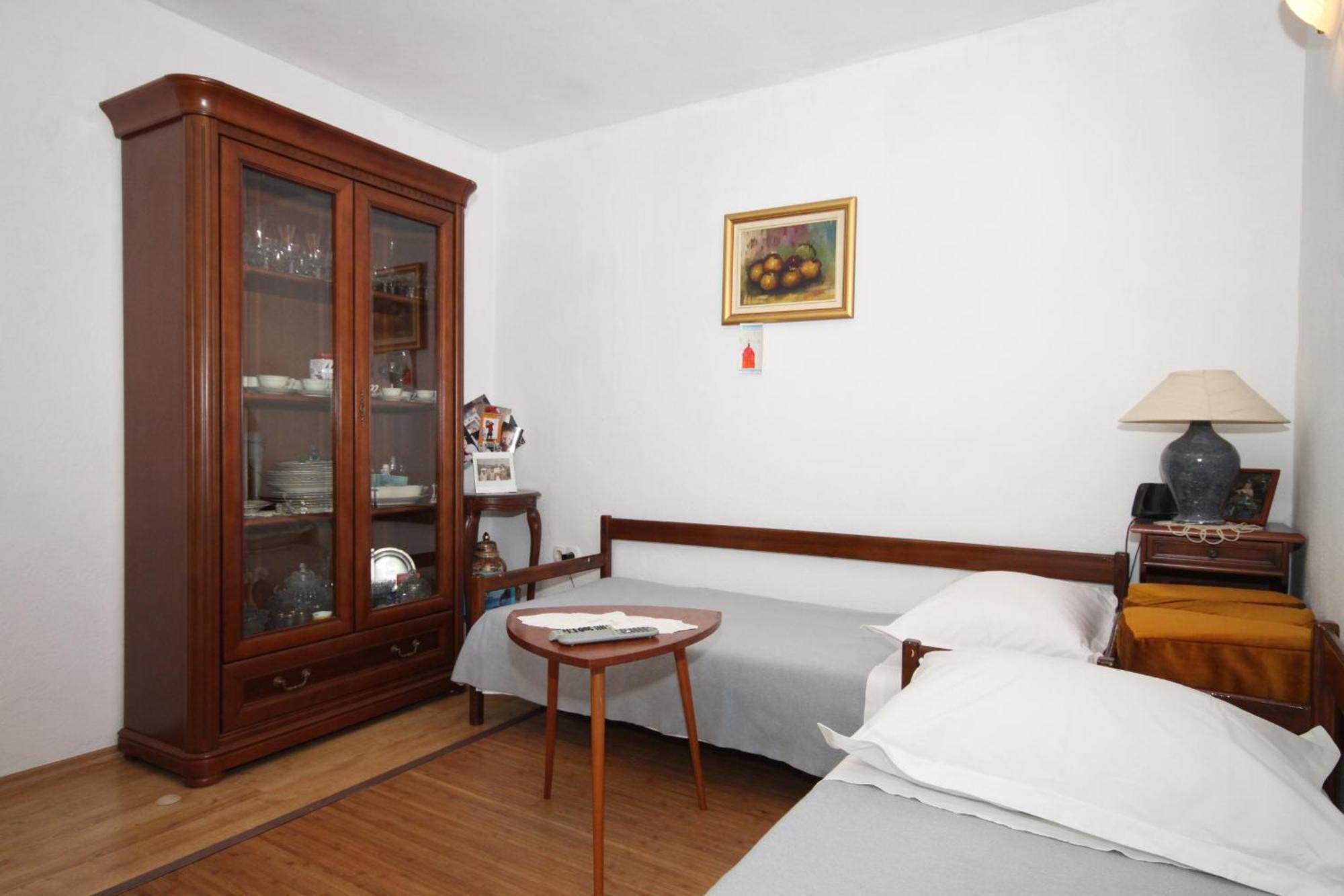 Apartments And Rooms With Parking Space Tucepi, Makarska - 6901 Room photo